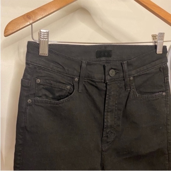 MOTHER The Insider Crop Step Fray Jeans Not Guilty - Picture 7 of 12